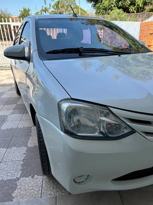 TOYOTA ETIOS 1.5 X SEDAN 16V FLEX 4P AUTOMÁTICO